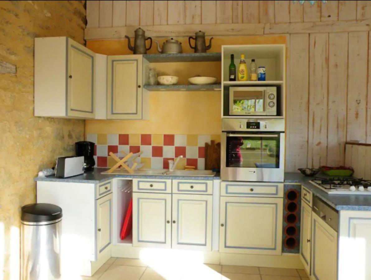 Charmante Maison Avec Piscine Partagee A Le Buisson-De-Cadouin Buitenkant foto